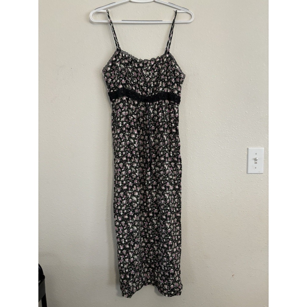 Stitch & Pine M Spaghetti Strap‎ Floral Summer Dress